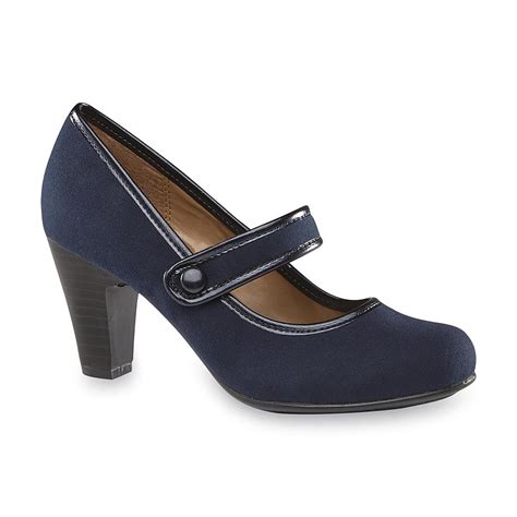 comfortable navy blue shoes.